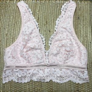 Victoria's Secret Soft Pink Floral Lace Bralette | Size S